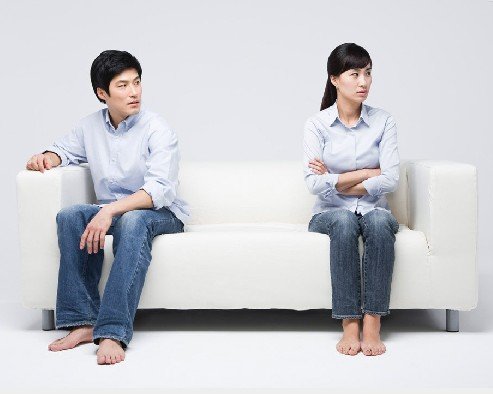 离婚对男人女人造成的不同影响【2】--甘肃频