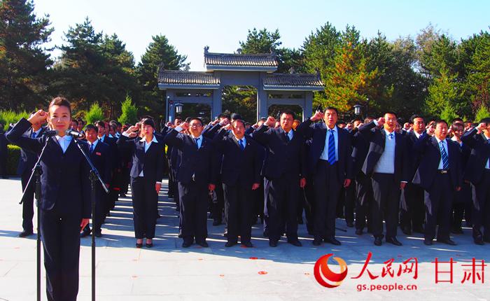 甘肃:美丽园丁助革命老区庆阳市提升基础教育