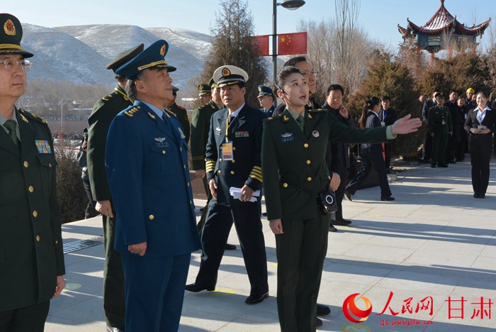 刘亚洲、连辑等同志祭奠西路军古浪战役牺牲烈