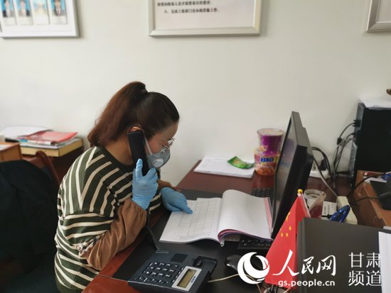 �����к������ʯ�����վ����������Ա�����ͨ�������ķ�ʽ���е绰ѯ�ʣ���������̨�ˣ�����������ط�����Ա���������������ͼƬ�ɻ�վ�����ṩ��