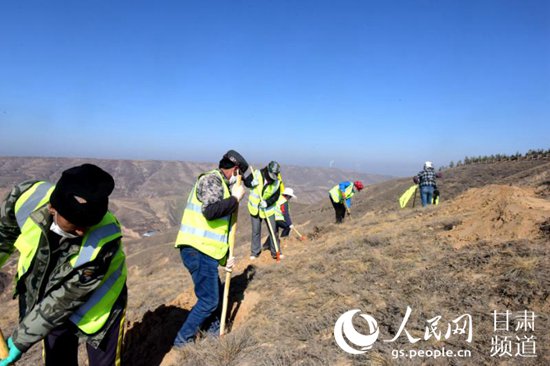 榆中全县人口_兰州大学榆中校区