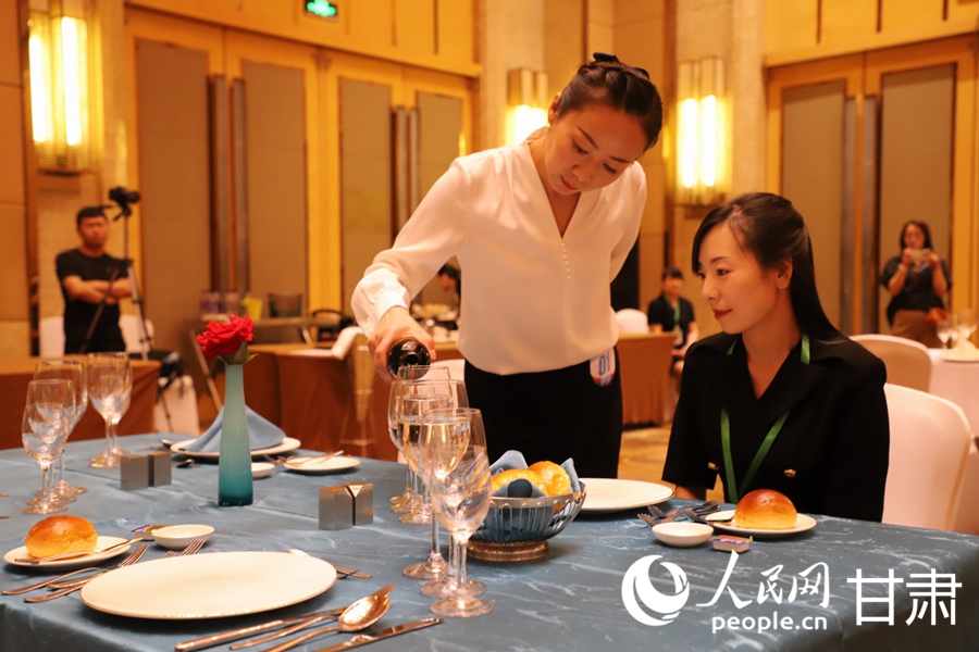 甘肃省第六届星级饭店服务技能竞赛决赛在兰州举行