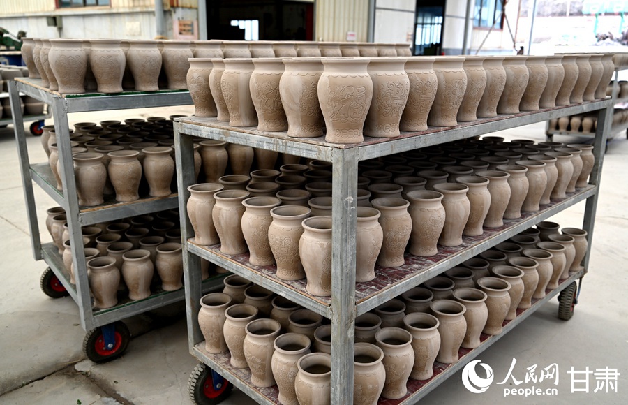 甘肃白银：古瓷焕新引客来【9】