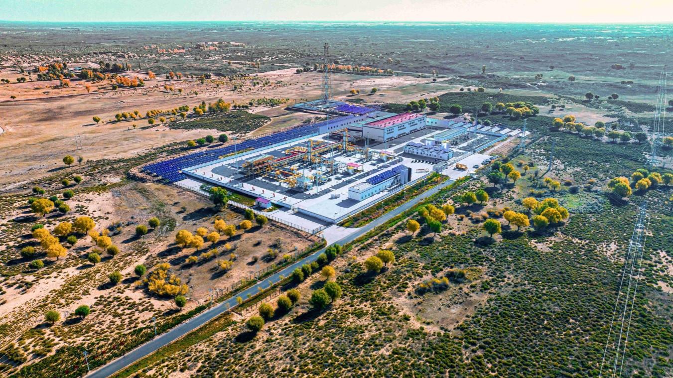 长庆油田储气库“气力十足”迎战供暖高峰期。强达 摄