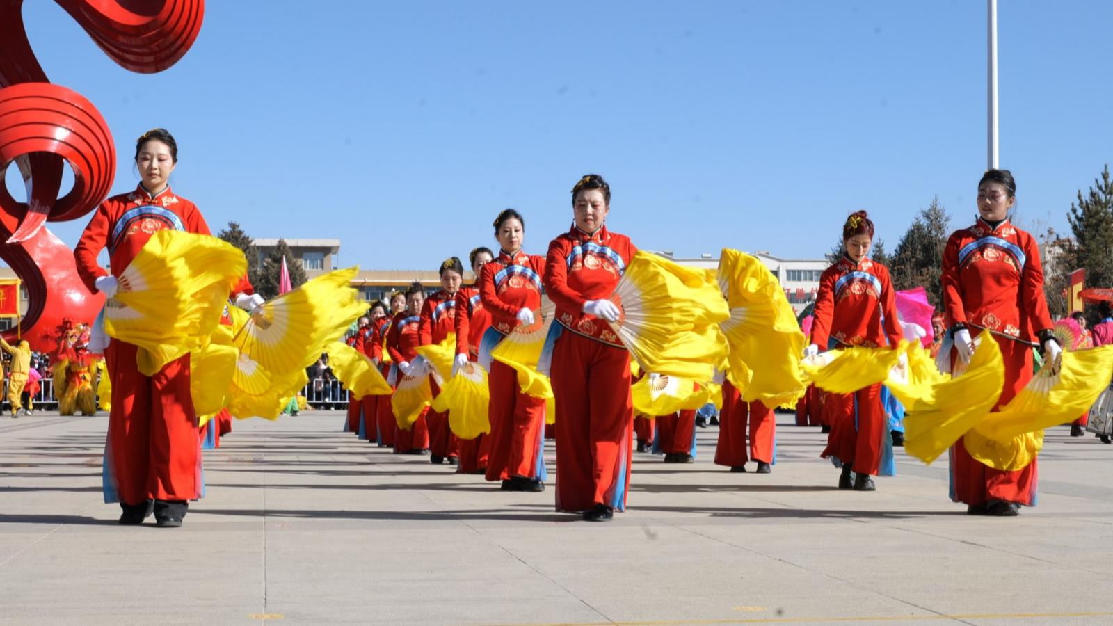 永昌：锣鼓喧天庆佳节 社火欢腾闹新春