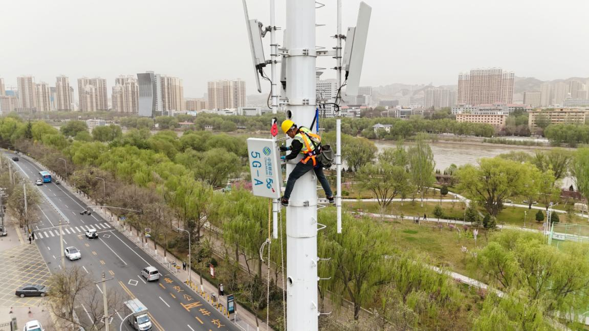 5G-A技术赋能兰州马拉松赛事。中国移动甘肃公司供图