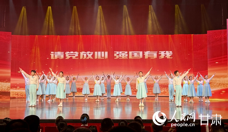 “青春华章·丝路逐光”网络主题活动启动仪式现场。人民网记者 焦隆摄