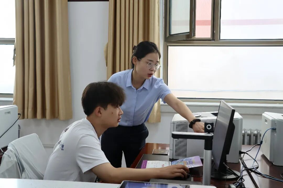 白银区学生资助管理中心。白银区融媒体中心供图