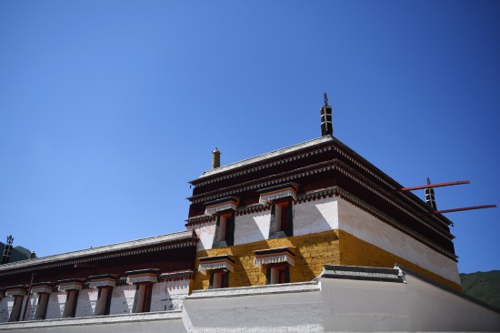 這是已經完成修繕的拉卜楞寺佛殿建筑（7月12日攝）。新華社記者 陳斌 攝